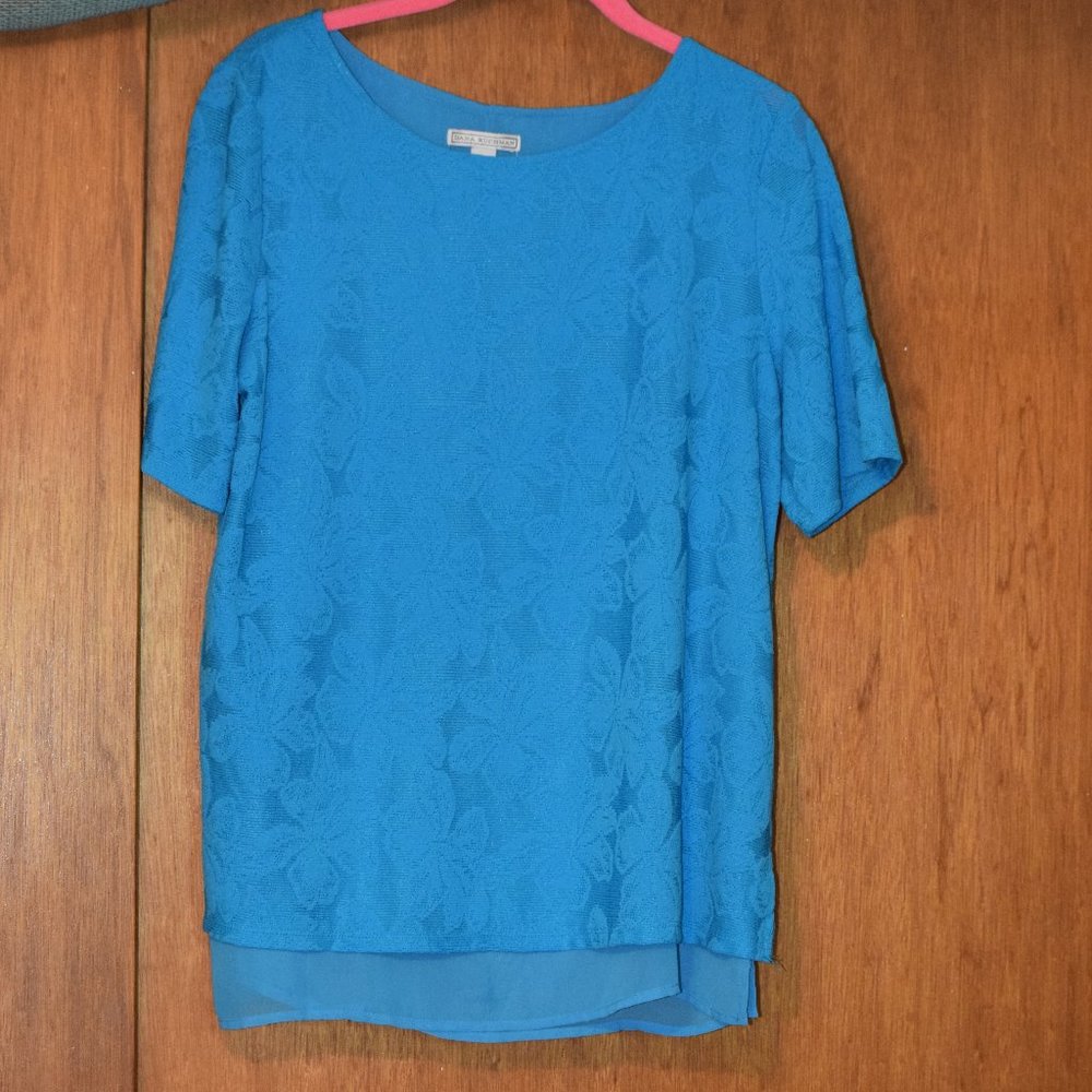 Dana Buchman Aqua Floral Top Size M, Like New